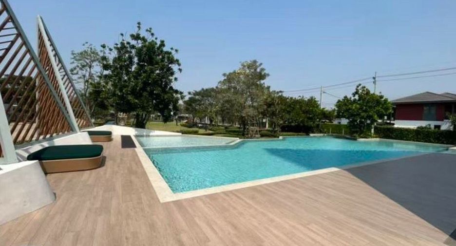 For sale 4 bedrooms house in Pak Kret, Nonthaburi