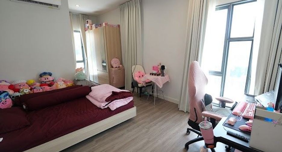 For sale 4 bedrooms house in Pak Kret, Nonthaburi