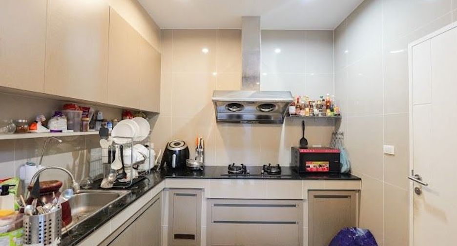 For sale 4 bedrooms house in Pak Kret, Nonthaburi