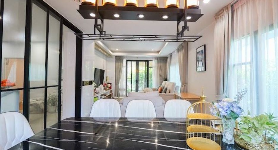For sale 4 bedrooms house in Pak Kret, Nonthaburi