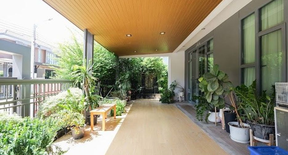 For sale 4 bedrooms house in Pak Kret, Nonthaburi