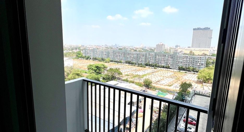 For sale 1 bed condo in Bang Kapi, Bangkok