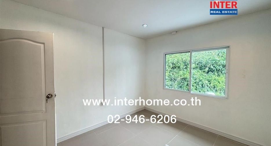 Reihenhaus zum Kauf mit 2 Zimmer in Khan Na Yao, Bangkok