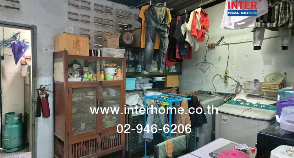 À vendre 4 chambres local commercial à Pak Kret, Nonthaburi