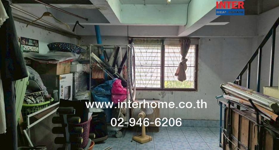 À vendre 4 chambres local commercial à Pak Kret, Nonthaburi
