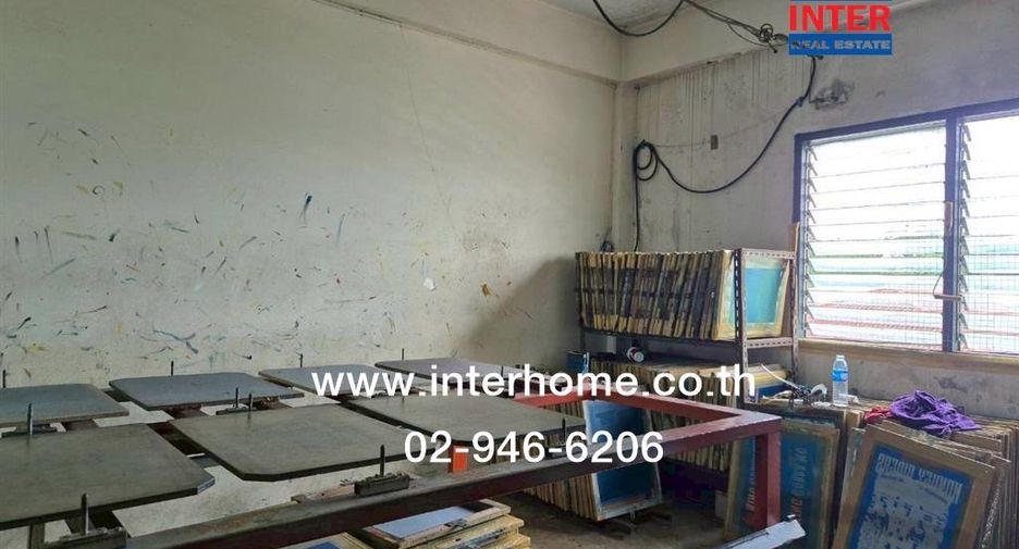 À vendre 4 chambres local commercial à Pak Kret, Nonthaburi