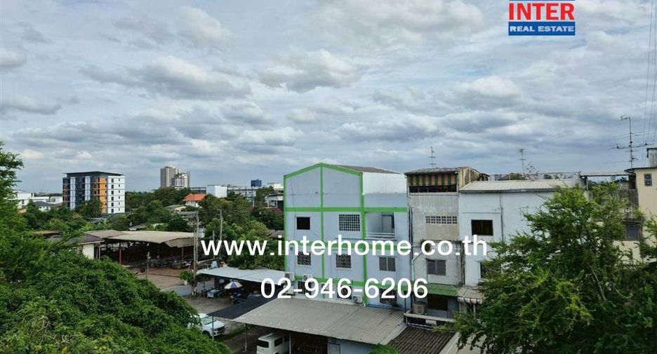 À vendre 4 chambres local commercial à Pak Kret, Nonthaburi