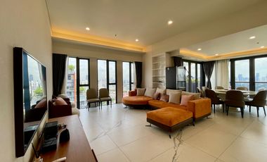 For rent and for sale 3 bedrooms condo in Watthana, Bangkok