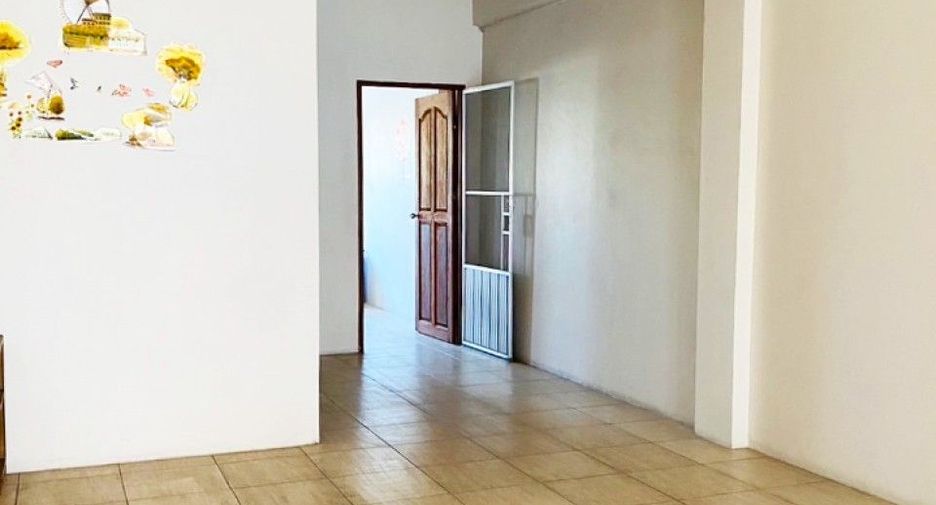 For sale 2 bedrooms retail Space in Bang Lamung, Chonburi