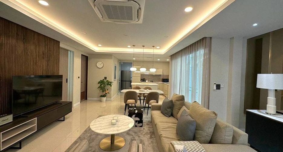 出租 3 卧室 独立屋 在 Watthana, 曼谷