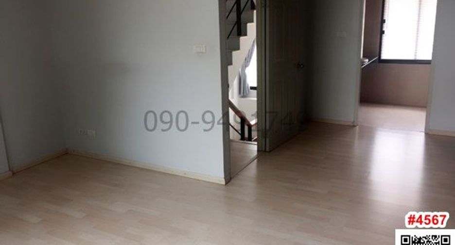 For rent 3 bedrooms condo in Suan Luang, Bangkok