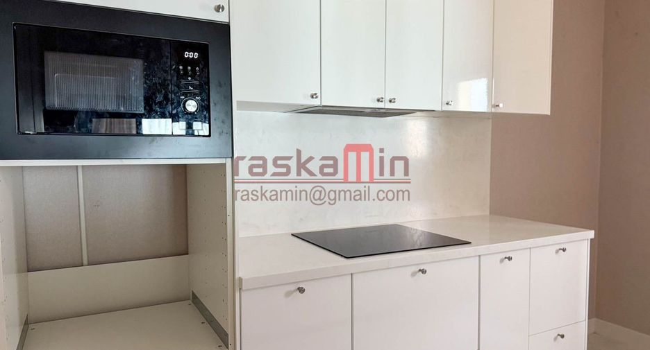 For sale 4 bedrooms house in Bang Lamung, Chonburi