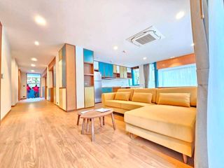 Serviced Apartment zur Miete mit 2 Zimmer in Khlong Toei, Bangkok