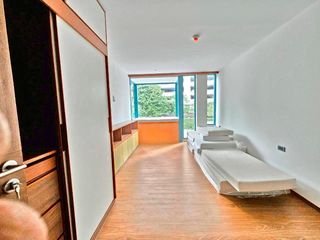 Serviced Apartment zur Miete mit 2 Zimmer in Khlong Toei, Bangkok