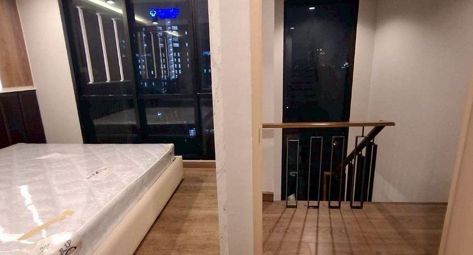 Wohnung zum Kauf mit 3 Zimmer in Phra Khanong, Bangkok