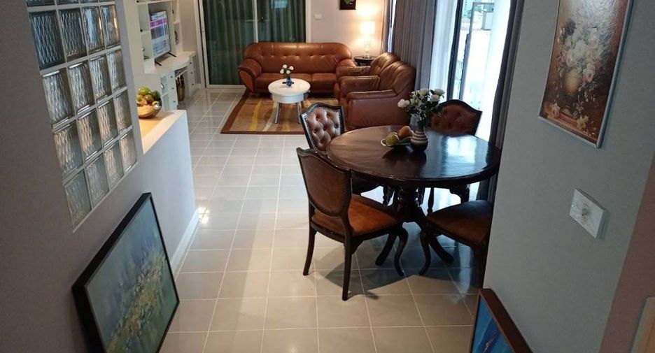 For rent and for sale 2 bedrooms condo in Watthana, Bangkok