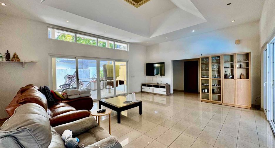 Villa zur Miete mit 3 Zimmer in Bang Lamung, Chonburi