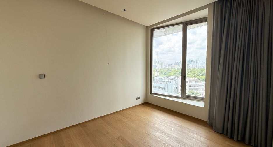 Продажа 1 кровать кондо в Сатхон, Бангкок