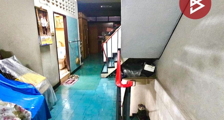 For sale retail Space in Suan Luang, Bangkok
