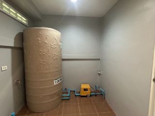 Casa adosada en venta de 2 habitaciones en Mueang Chon Buri, Chonburi