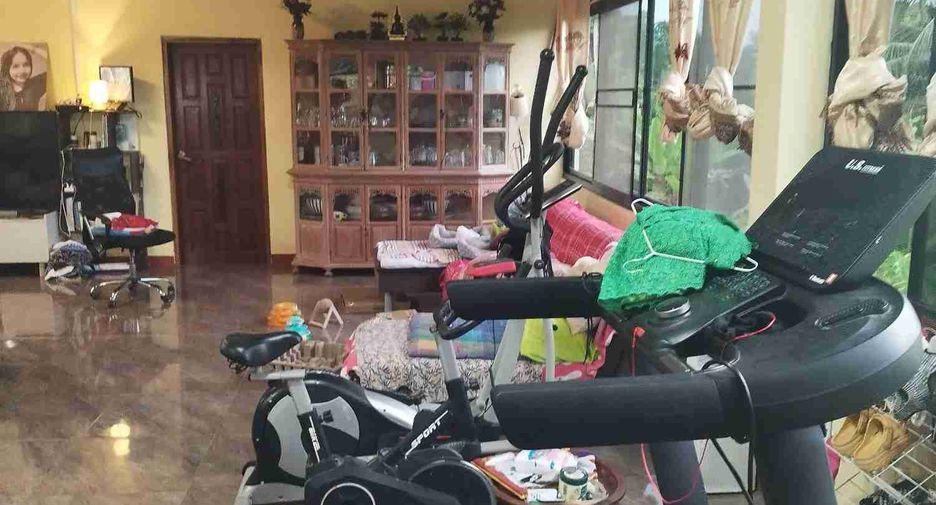 Продажа 4 спальни дом в Mueang Lampang, Lampang