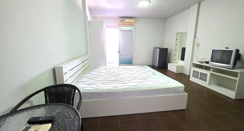 Wohnung zum Kauf mit 1 Zimmer in Pluak Daeng, Rayong