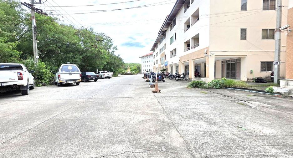 Wohnung zum Kauf mit 1 Zimmer in Pluak Daeng, Rayong
