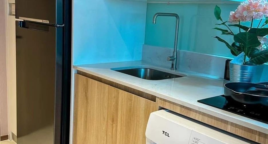 For sale 1 bed condo in Bang Lamung, Chonburi