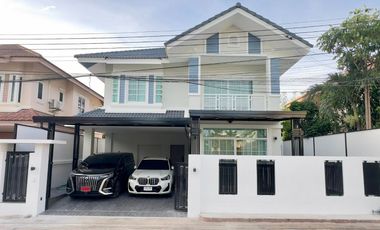 For sale 4 bedrooms house in Bang Lamung, Chonburi