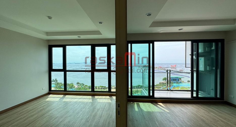 For sale 1 bed condo in Si Racha, Chonburi
