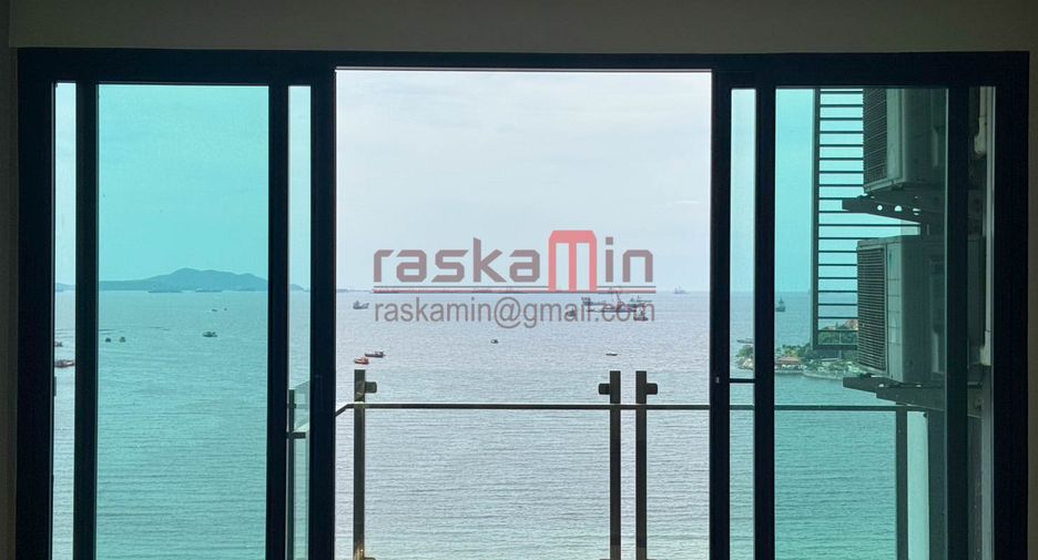 For sale 1 bed condo in Si Racha, Chonburi