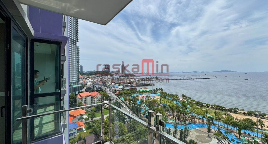 For sale 1 bed condo in Si Racha, Chonburi