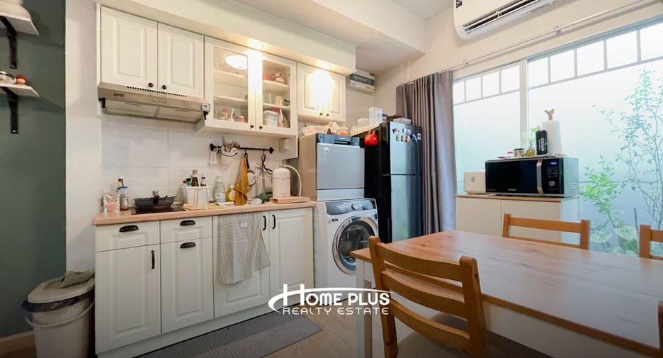 For sale 2 bedrooms townhouse in Lam Luk Ka, Pathum Thani