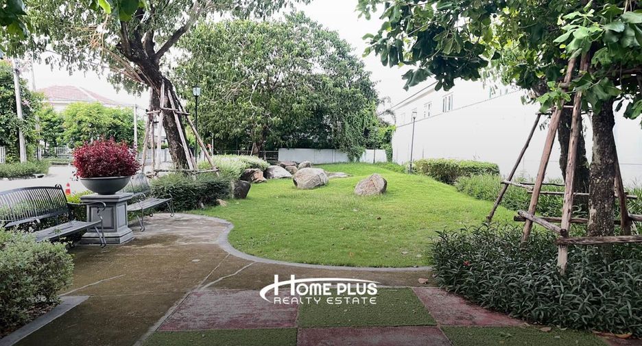 For sale 2 bedrooms townhouse in Lam Luk Ka, Pathum Thani
