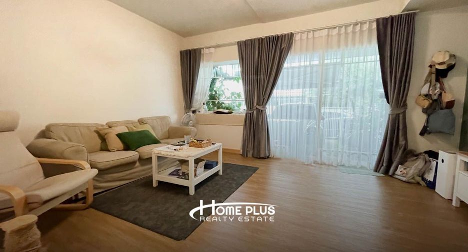 For sale 2 bedrooms townhouse in Lam Luk Ka, Pathum Thani
