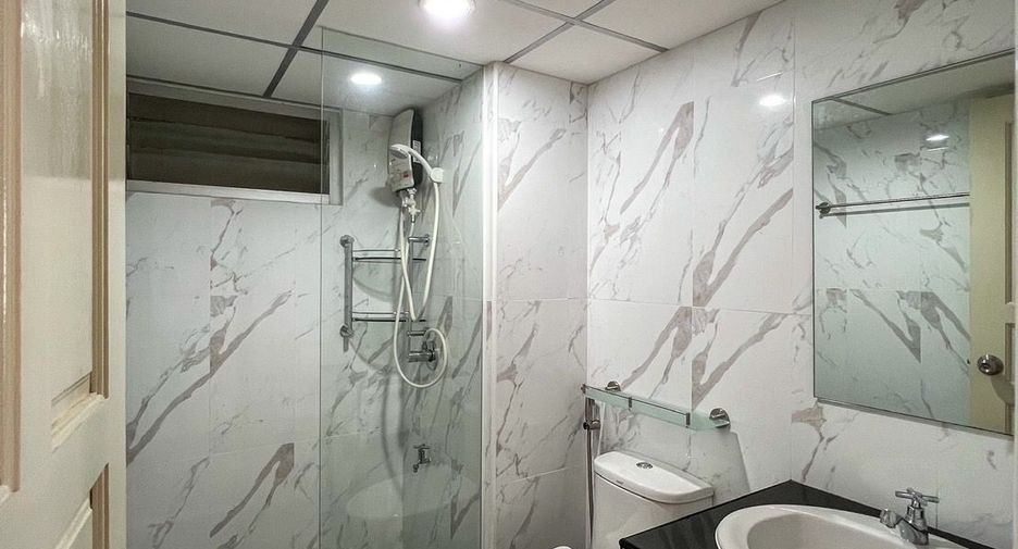 ขาย 2 ห้องนอน คอนโด ใน บางกะปิ, กรุงเทพฯ