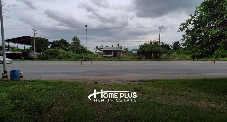 For sale 3 bedrooms house in Phanom Thuan, Kanchanaburi
