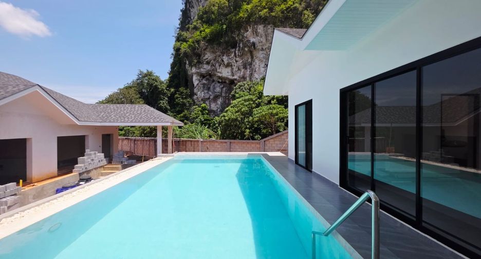 For sale 2 bedrooms villa in Mueang Krabi, Krabi