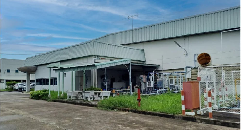 For sale warehouse in Mueang Chon Buri, Chonburi