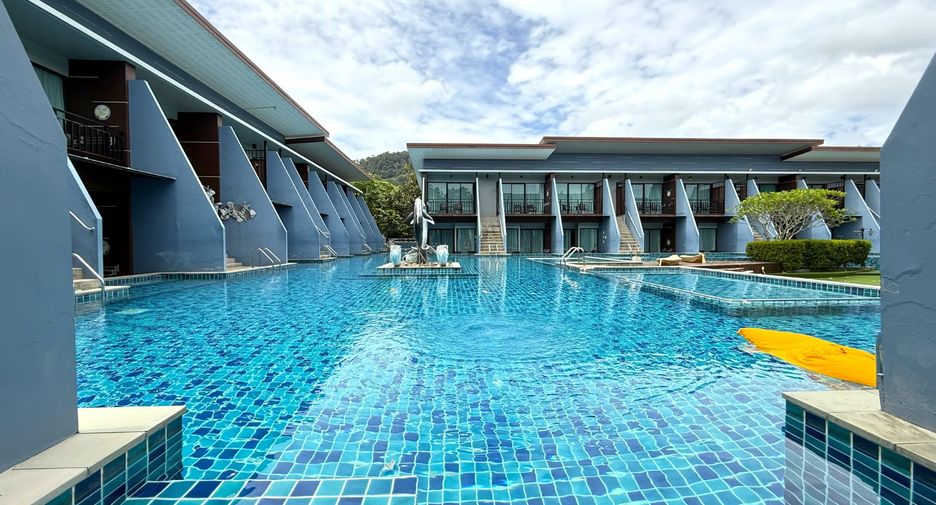 For sale 52 bedrooms retail Space in Mueang Krabi, Krabi