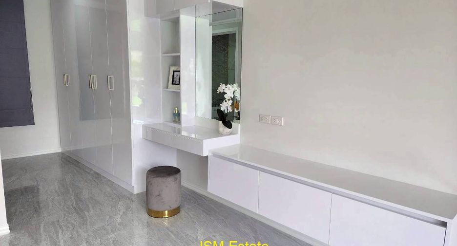 For sale 3 bedrooms house in Hua Hin, Prachuap Khiri Khan