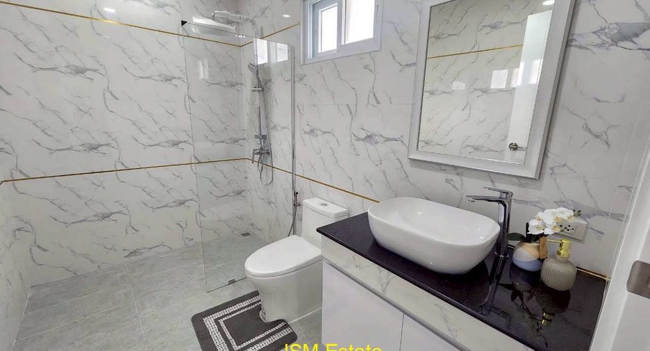 For sale 3 bedrooms house in Hua Hin, Prachuap Khiri Khan