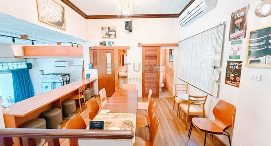 Reihenhaus zum Kauf mit 3 Zimmer in Phaya Thai, Bangkok