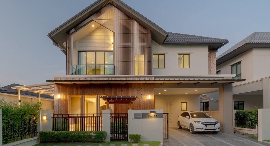 For sale 3 bedrooms house in Bang Phli, Samut Prakan