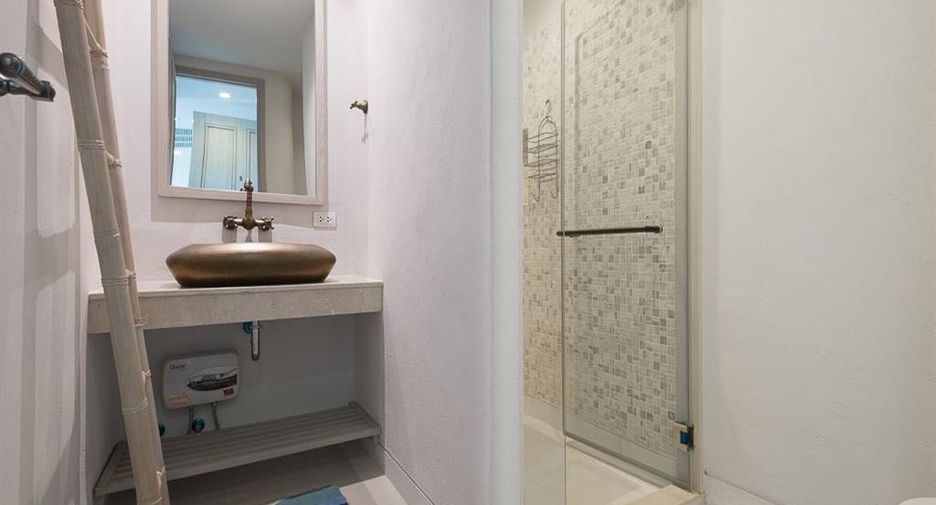 For sale 1 bed condo in Hua Hin, Prachuap Khiri Khan