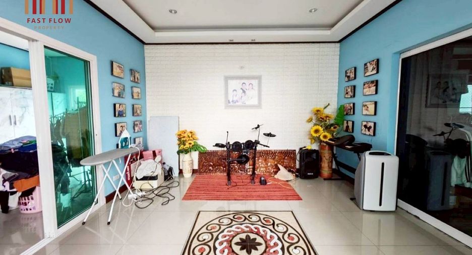 For sale 4 bedrooms house in Sai Noi, Nonthaburi