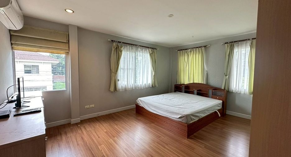 For rent 4 ベッドルーム house in Bang Sao Thong, Samut Prakan