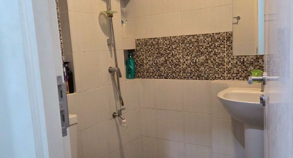 For sale 3 bedrooms townhouse in Bang Pa-in, Phra Nakhon Si Ayutthaya