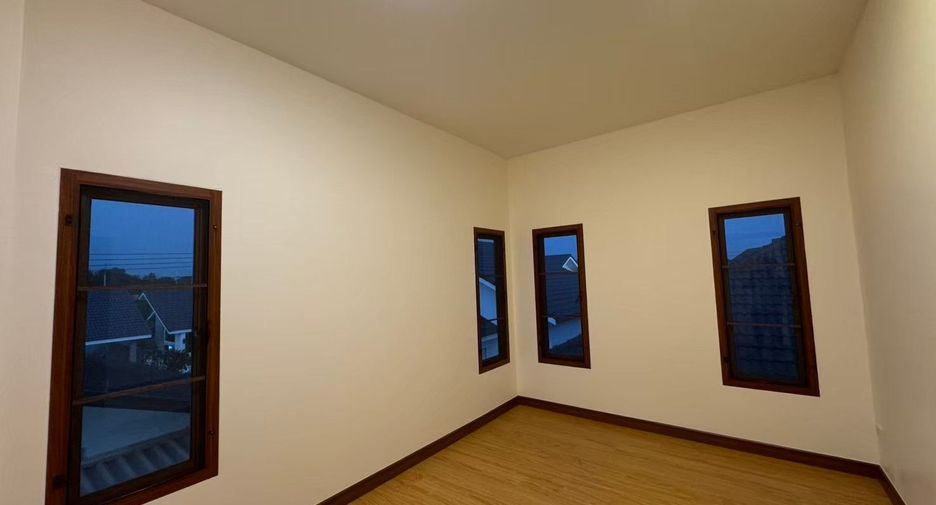 For sale 4 bedrooms house in Hang Dong, Chiang Mai