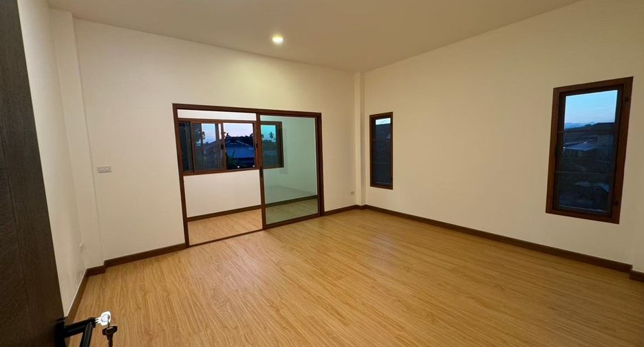 For sale 4 bedrooms house in Hang Dong, Chiang Mai